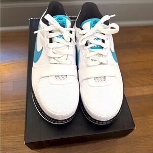 OG Zoom LeBron VI Low. 9/10 Preowned Condition. Rare colorway